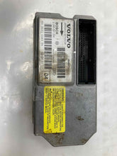 Load image into Gallery viewer, AIR BAG COMPUTER Volvo S60 V70 S80 2001 01 2002 02 03 - NW39095