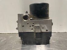 Load image into Gallery viewer, ABS PUMP Lexus IS250 2006 06 2007 07 2008 08 - NW220588