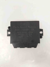 Load image into Gallery viewer, PARK ASSIST CONTROL MODULE COMPUTER LR2 08 09 10 11 12 - NW236503