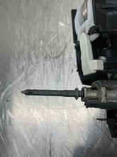 Load image into Gallery viewer, Exterior Door Handle E280 E300 E320 E350 E500 E55 E550 E63 03-09 - NW226173