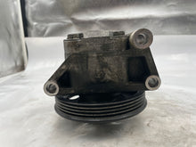 Load image into Gallery viewer, Power Steering Pump Ford Edge 2013 - NW162697