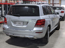 Load image into Gallery viewer, CARRIER ASSEMBLY C230 C250 C300 C350 C63 GLK350 08-15 3.27 RATIO AWD - NW240976