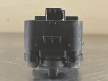 Load image into Gallery viewer, DRIVERS MASTER WINDOW AND MIRROR SWITCH Volvo S80 V70 2008 08 09 10 11 - NW57749