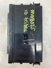 Load image into Gallery viewer, THEFT LOCKING MODULE COMPUTER Tribeca 08 09 10 11 12 13 14 - NW37966