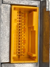 Load image into Gallery viewer, AIR BAG COMPUTER SAAB 9-3 1999 99 00 01 02 03 - NW37237