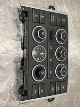 Load image into Gallery viewer, FRONT TEMPERATURE CONTROLS Land Rover Range Rover 10 11 12 - NW261357