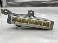Load image into Gallery viewer, ABS CONTROL MODULE COMPUTER Lexus GS300 GS430 01 02 03 04 05 - NW33740