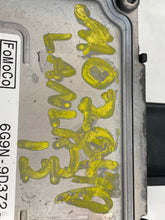 Load image into Gallery viewer, FUEL PUMP CONTROL MODULE COMPUTER LR2 08 09 10 11 12 - NW36971