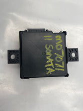 Load image into Gallery viewer, TPMS CONTROL MODULE COMPUTER Hyundai Sonata 11 12 13 - NW32359