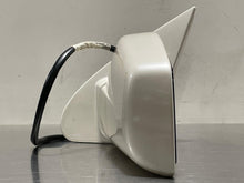 Load image into Gallery viewer, Side View Door Mirror Cadillac SRX 2004 - NW50632