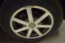 Load image into Gallery viewer, Wheel Rim Cadillac SRX 2004 - NW196064