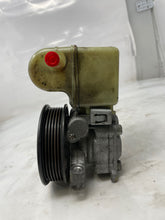 Load image into Gallery viewer, Power Steering Pump Mercury Milan 2008 - NW162865