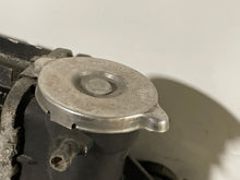 Load image into Gallery viewer, RADIATOR Dodge 1500 Pickup 2004 04 2005 05 - NW131643