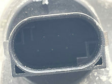 Load image into Gallery viewer, THROTTLE BODY STS XLR 2004 04 2005 05 2006 06 2007 07 2008 08 2009 09 - NW514647