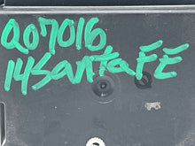 Load image into Gallery viewer, TRANSFER CASE CONTROL MODULE COMPUTER Santa Fe Sorento 13-16 - NW235041
