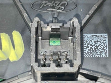 Load image into Gallery viewer, RADIO ESCAPE 2013 13 - NW134836