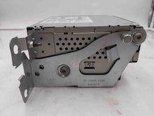 Load image into Gallery viewer, RADIO RECEIVER Land Rover LR2 2008 08 2009 09 2010 10 2011 11 2012 12 - NW137895