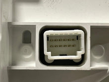 Load image into Gallery viewer, INFO-GPS SCREEN Toyota Avalon 2005 05 2006 06 2007 07 - NW220203