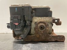 Load image into Gallery viewer, ABS PUMP Trailblazer Envoy Bravada 2002 02 2003 03 4x4 4x2 - NW219541