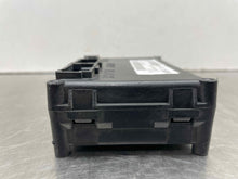 Load image into Gallery viewer, TRANSFER CASE CONTROL MODULE COMPUTER Rainier Trailblazer 02-05 - NW232949