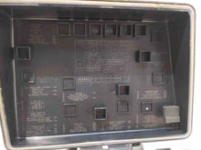 Load image into Gallery viewer, Fuse Box Chrysler Pacifica 2004 - NW247305