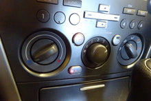 Load image into Gallery viewer, Temp Climate AC Heater Control Subaru Legacy 2005 05 2006 06 2007 07 08 09 Base - NW101356