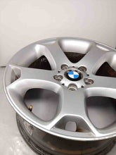 Load image into Gallery viewer, WHEEL RIM X5 2002-2006 18x8-1/2 ALLOY - NW255148