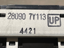 Load image into Gallery viewer, INFO DISPLAY SCREEN Nissan Maxima 2004 04 2005 05 - NW220120