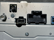 Load image into Gallery viewer, RADIO Lacrosse Regal Verano Camaro Cruze Equinox Terrain 2013 AM FM CD - NW231057
