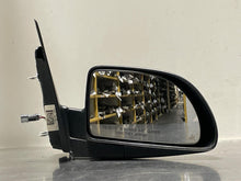Load image into Gallery viewer, SIDE VIEW DOOR MIRROR Chevrolet Equinox 05 06 07 08 09 Right - NW50718