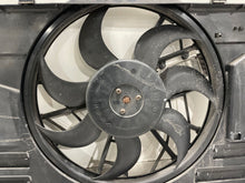 Load image into Gallery viewer, RADIATOR FAN ASSEMBLY C30 V40 V70 2004 04 05 06 07 08 - NW246983