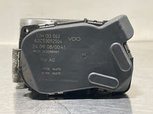 Load image into Gallery viewer, THROTTLE BODY Volkswagen Pasat CC Touareg Q7 2007 07 2008 08 09 10 11 12 - NW177729