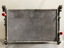 Load image into Gallery viewer, RADIATOR Chrysler Pacifica 2004 04 2005 05 2006 06 - NW132078