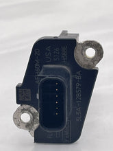 Load image into Gallery viewer, Mass Air Flow Sensor Meter MAF Crown Victoria E150 Van E250 04-14 - NW4678