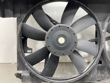 Load image into Gallery viewer, RADIATOR FAN ASSEMBLY CLK430 CLK55 99 00 01 02 03 - NW64367