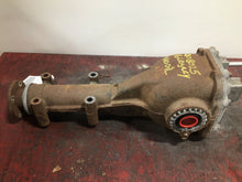 Load image into Gallery viewer, CARRIER ASSEMBLY Subaru Legacy 13 14 15 16 17 3.90 RATIO - NW241069
