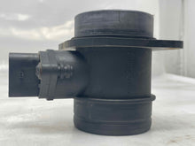 Load image into Gallery viewer, Mass Air Flow Sensor Meter MAF Q7 Beetle Golf Golf Cabriolet 00-11 - NW5694