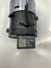 Load image into Gallery viewer, Ignition Switch MERCEDES GL-CLASS 2020 - NW220469