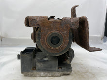 Load image into Gallery viewer, ABS Pump GMC Yukon 2001 - NW219613