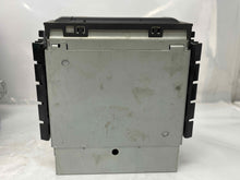 Load image into Gallery viewer, RADIO 1500 Pickup 1500 Van 2500 Pickup 2500 Van 3500 Pickup 95-02 - NW135084