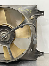Load image into Gallery viewer, CONDENSER FAN W MOTOR Accord 1998 98 99 00 01 02 4cyl - NW63991