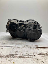 Load image into Gallery viewer, HEADLIGHT LAMP ASSEMBLY Jaguar Vanden Pl XJ8 XJ8L XJR 04 05 Right - NW219612