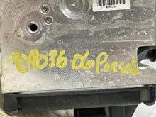 Load image into Gallery viewer, ABS PUMP Passat 2006 06 2007 07 - NW2785