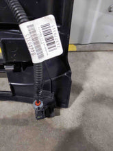 Load image into Gallery viewer, Grille SILVERADO 1500 PICKUP 2019 - NW260829