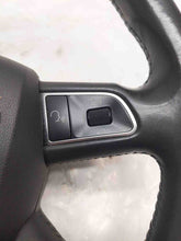 Load image into Gallery viewer, Steering Wheel AUDI Q5 2012 - NW245495