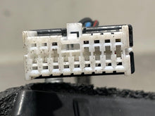 Load image into Gallery viewer, SIDE VIEW DOOR MIRROR Hyundai Sonata Sonata Hybrid 15 16 17 Right - NW243200