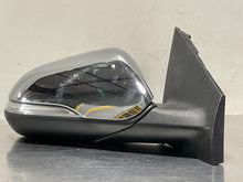 Load image into Gallery viewer, SIDE VIEW DOOR MIRROR Hyundai Sonata Sonata Hybrid 15 16 17 Right - NW243200