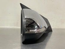 Load image into Gallery viewer, SIDE VIEW DOOR MIRROR Hyundai Sonata Sonata Hybrid 15 16 17 Right - NW243200