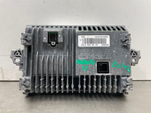 Load image into Gallery viewer, INFO-GPS SCREEN Mercedes-Benz E350 E550 E63 2010 10 2011 11 - NW220166
