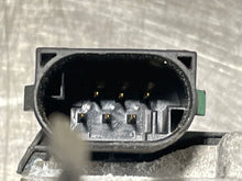 Load image into Gallery viewer, THROTTLE BODY Mercedes CLS550 G550 E550 S550 E550 2007 07 2008 08 2009 09 10 11 - NW246434
